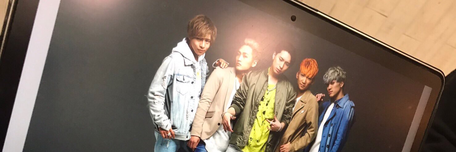 X4YKMSJ's profile banner image