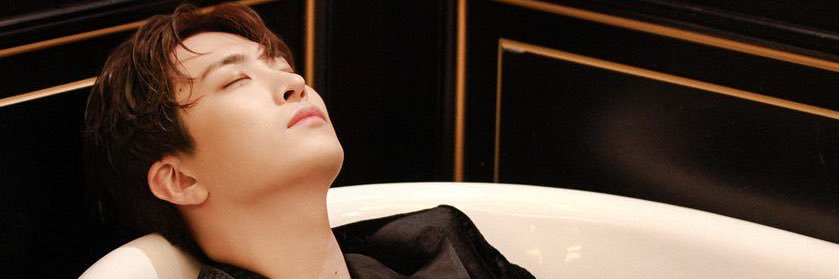 choisdef's profile banner image