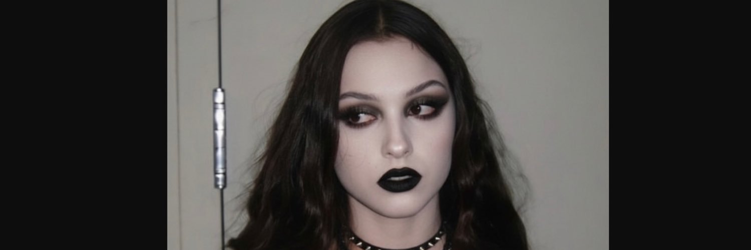 𝔊𝔥𝔬𝔰𝔱 🎃 banner