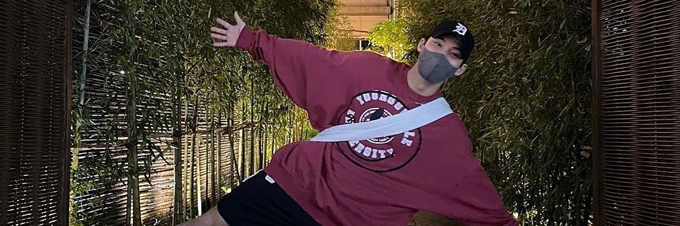 sonyourng's profile banner image