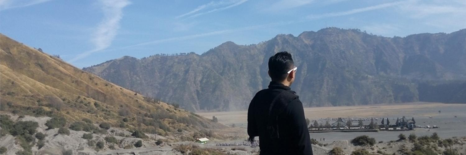 SadrahDeep's profile banner image