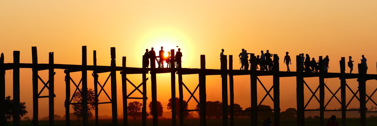 codigoamores's profile banner image