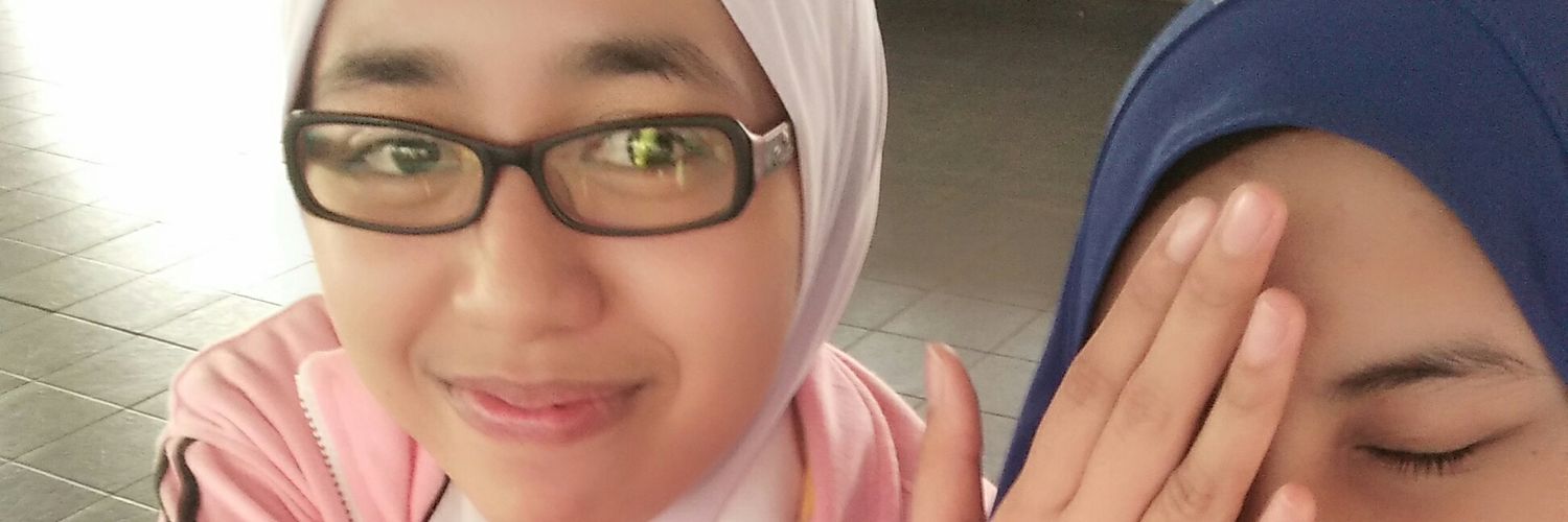 idahasnida92's profile banner image