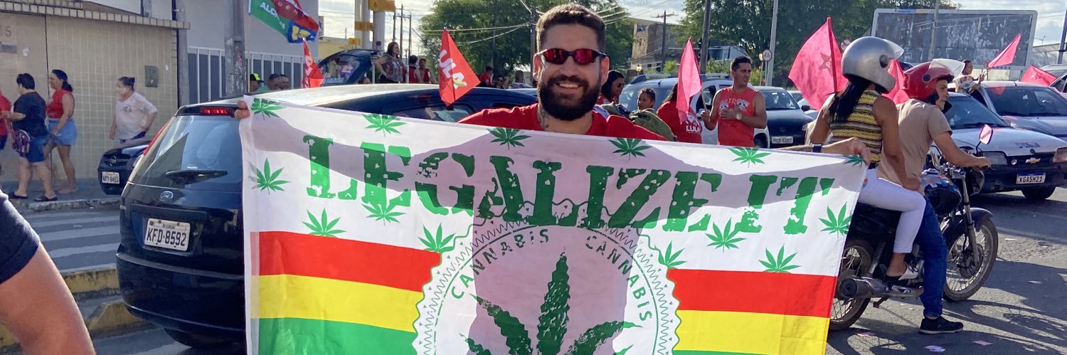 calopinho's profile banner image