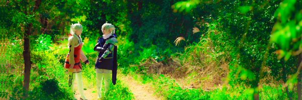 apple_10_28 Profile Banner