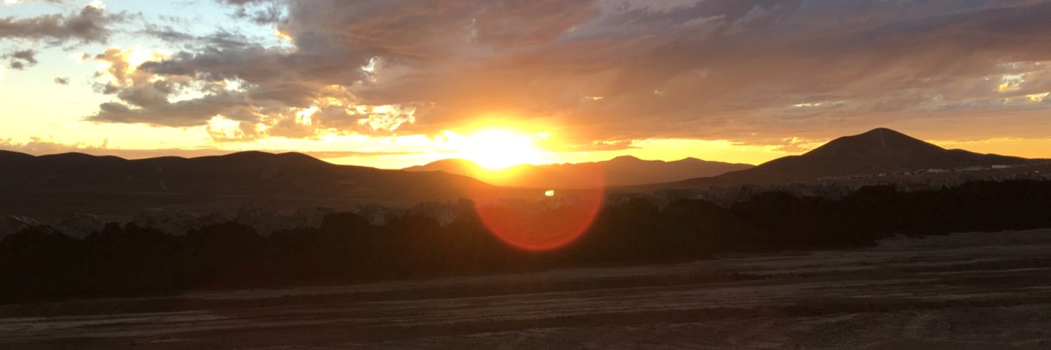 Roberto_2085's profile banner image