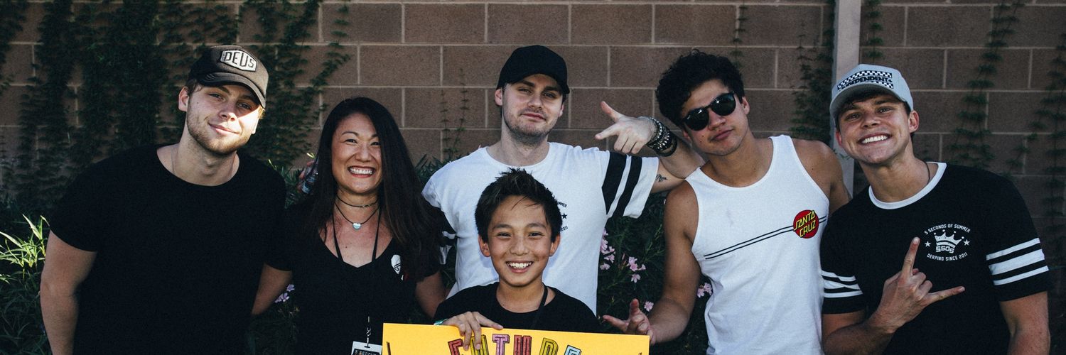 JustMauied's profile banner image