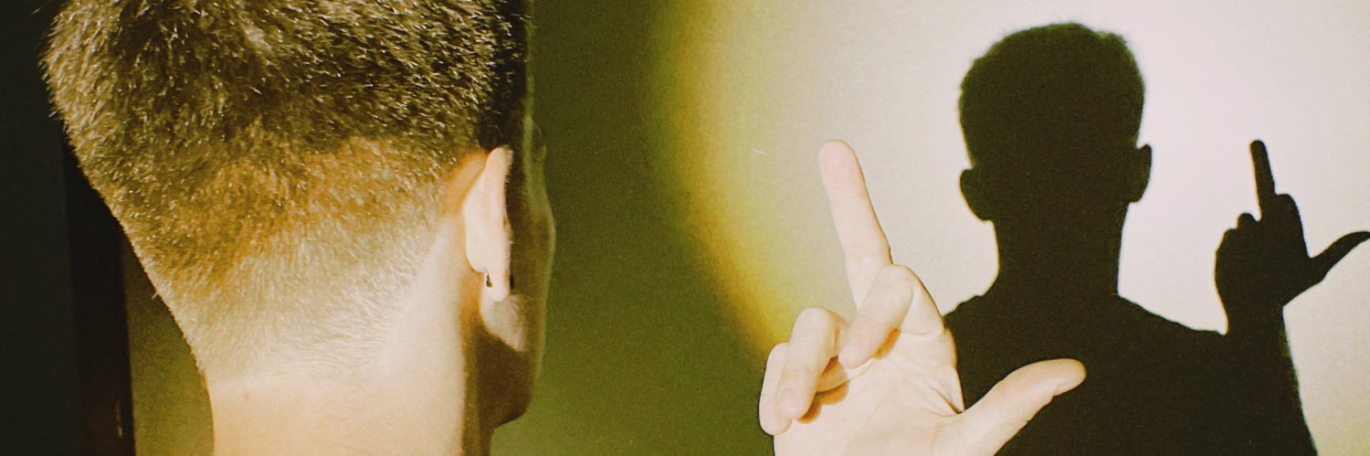 Gabriel Vivan banner