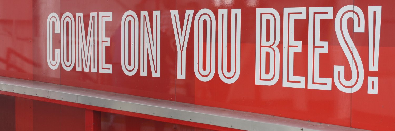 Neil Bloomfield banner