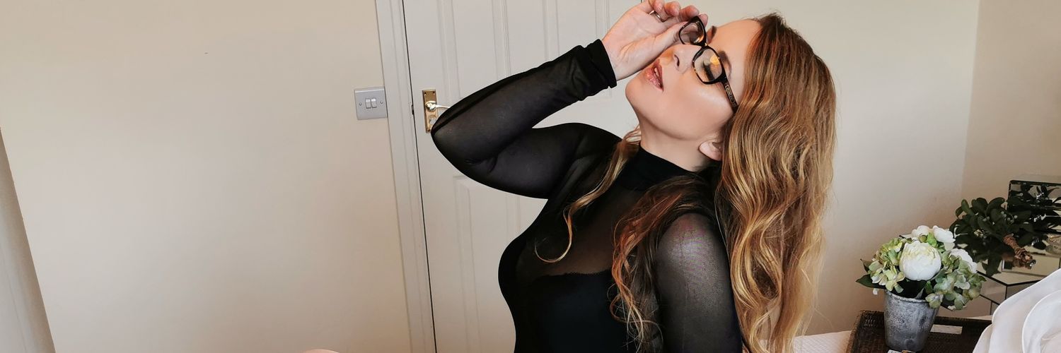 Sharon janney banner