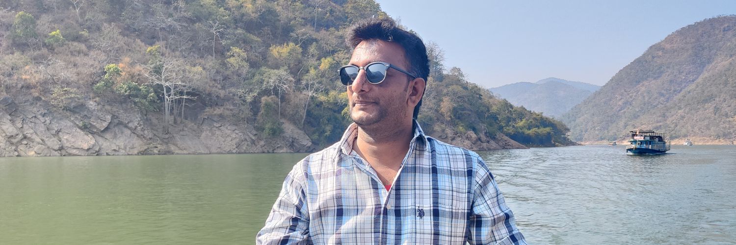 chenna_Bez's profile banner image