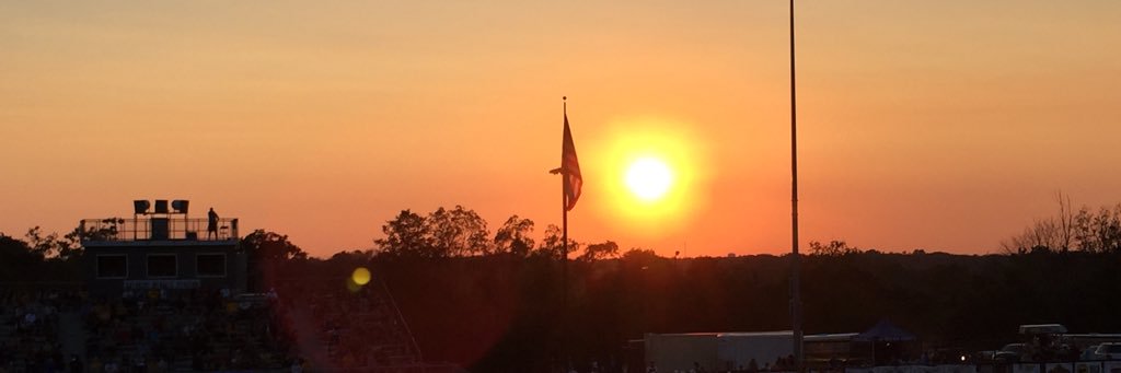 KellyLL_95's profile banner image