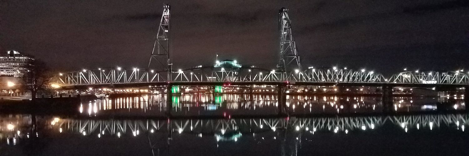 garnetcox's profile banner image