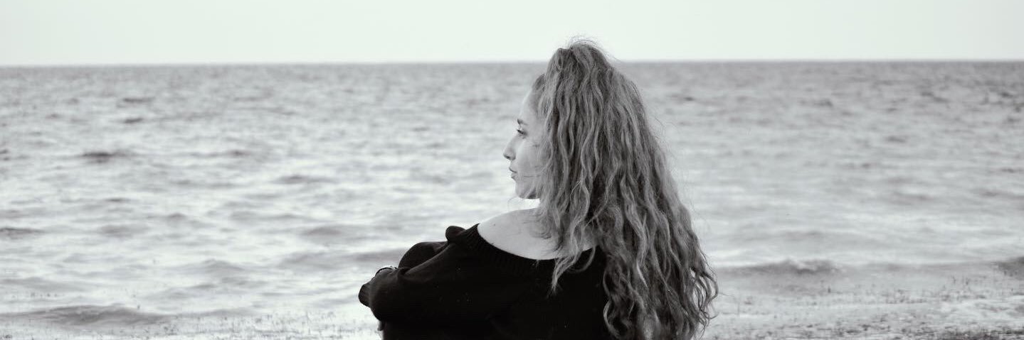 anaredmusic's profile banner image
