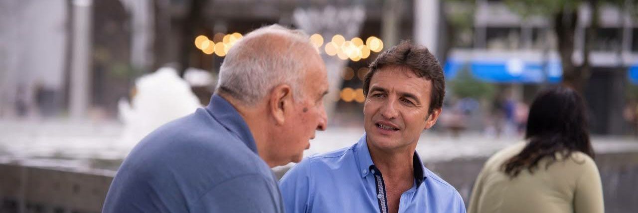 Roberto Sanchez banner