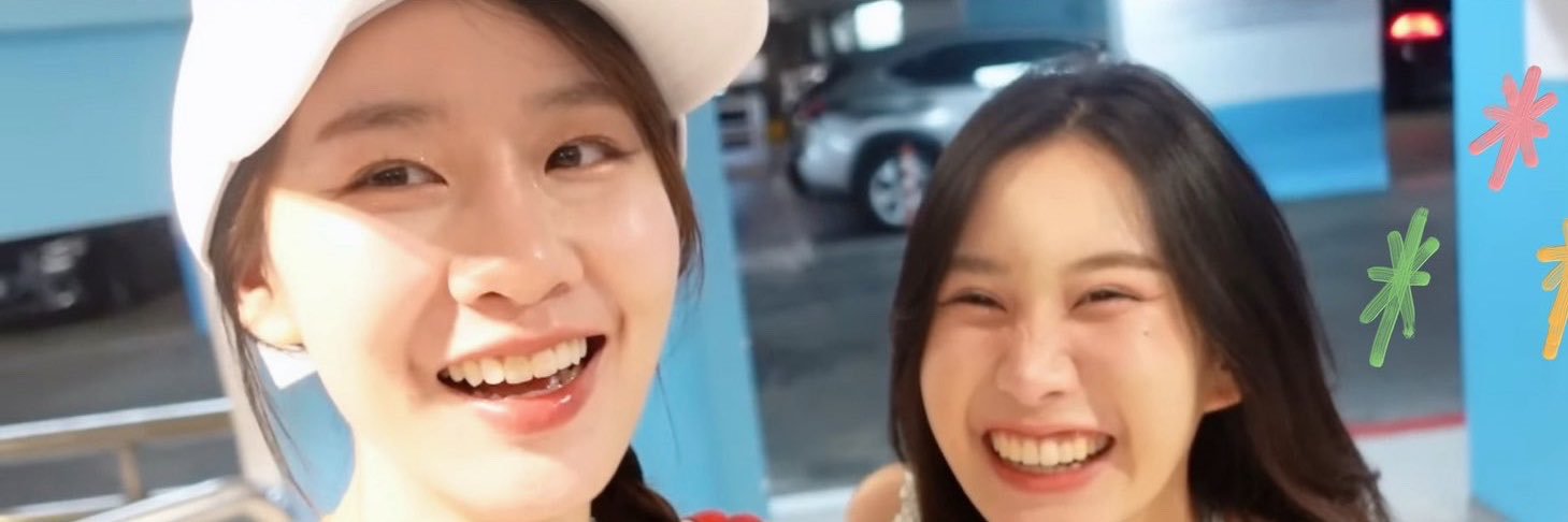 MrsMonrina's profile banner image