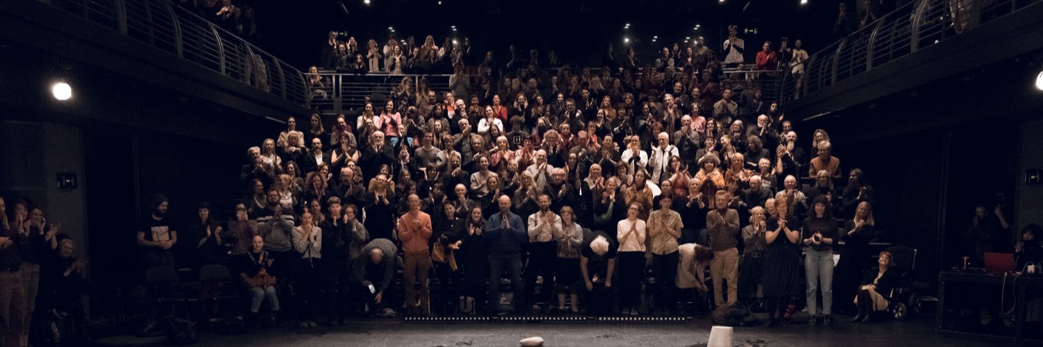 Divadlo Archa banner