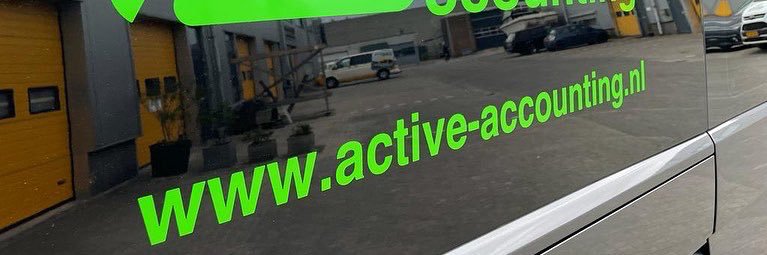 RobertWeesp's profile banner image