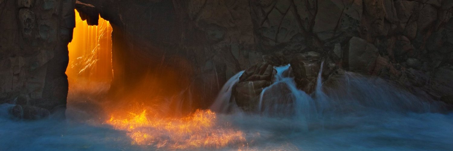 Урса 🇵🇱🖤🙃♒ banner