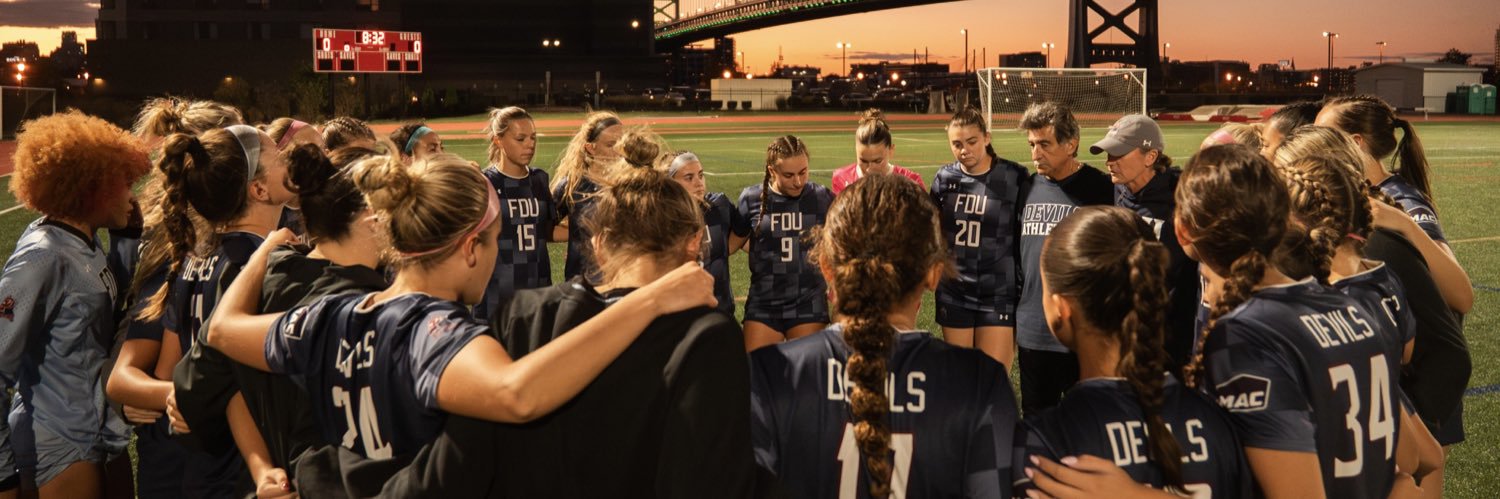 𝗙𝗗𝗨 𝗗𝗲𝘃𝗶𝗹𝘀 𝗪𝗼𝗺𝗲𝗻’𝘀 𝗦𝗼𝗰𝗰𝗲𝗿 banner