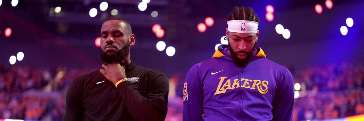 Vlone 𓆰𓆪 banner