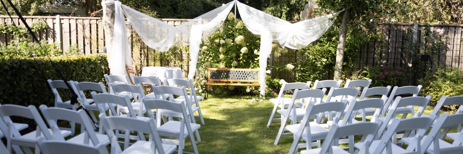 Rooszel || Rose banner