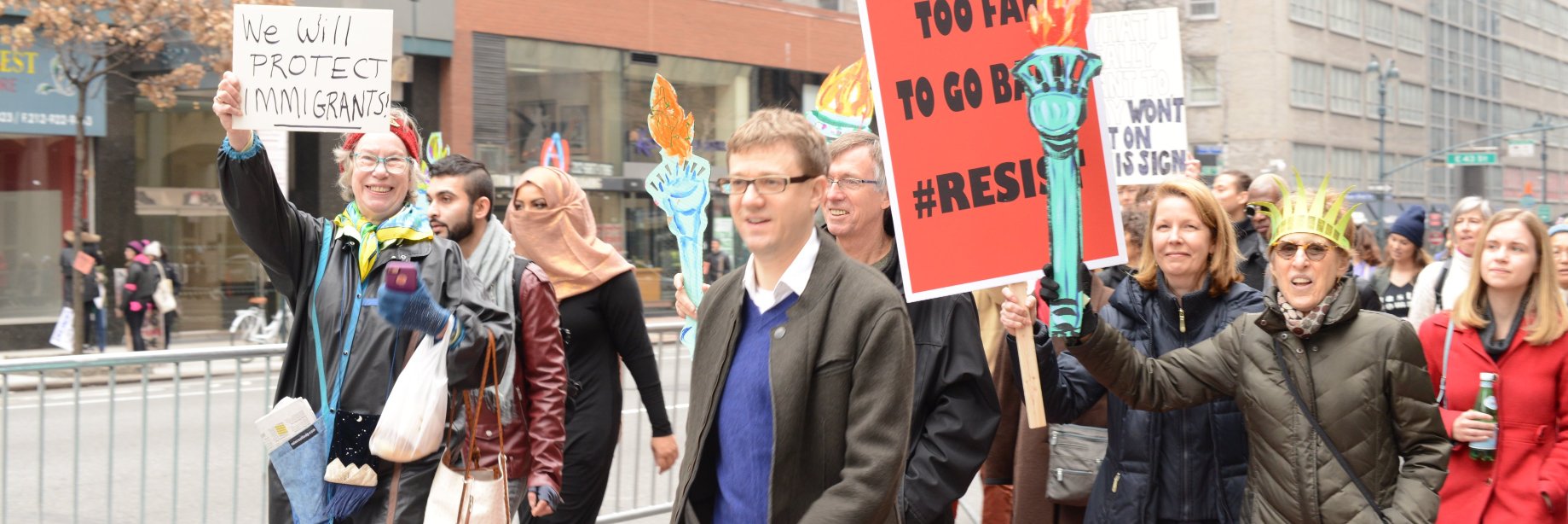 Aaron Foldenauer banner