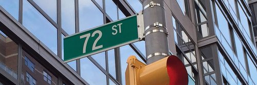 E 72 St Neighborhood banner