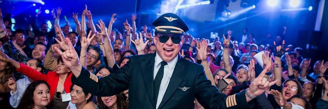 rickytoraya's profile banner image