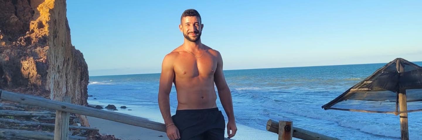 yurialtomar's profile banner image