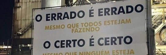 Luzia banner