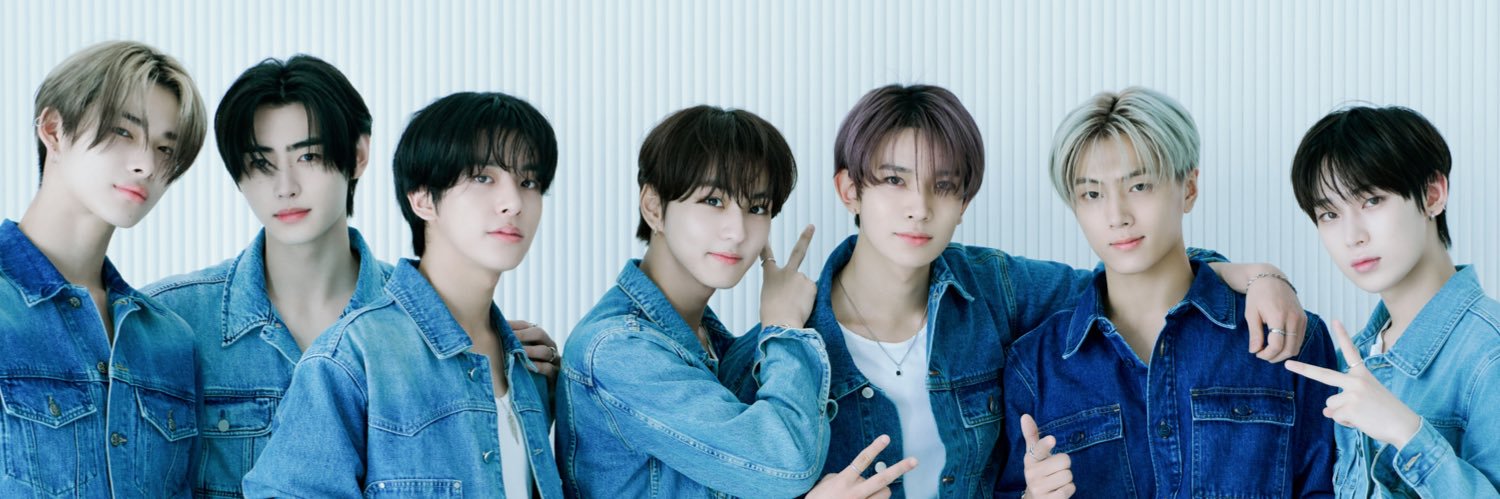 LEE_MU_15's profile banner image