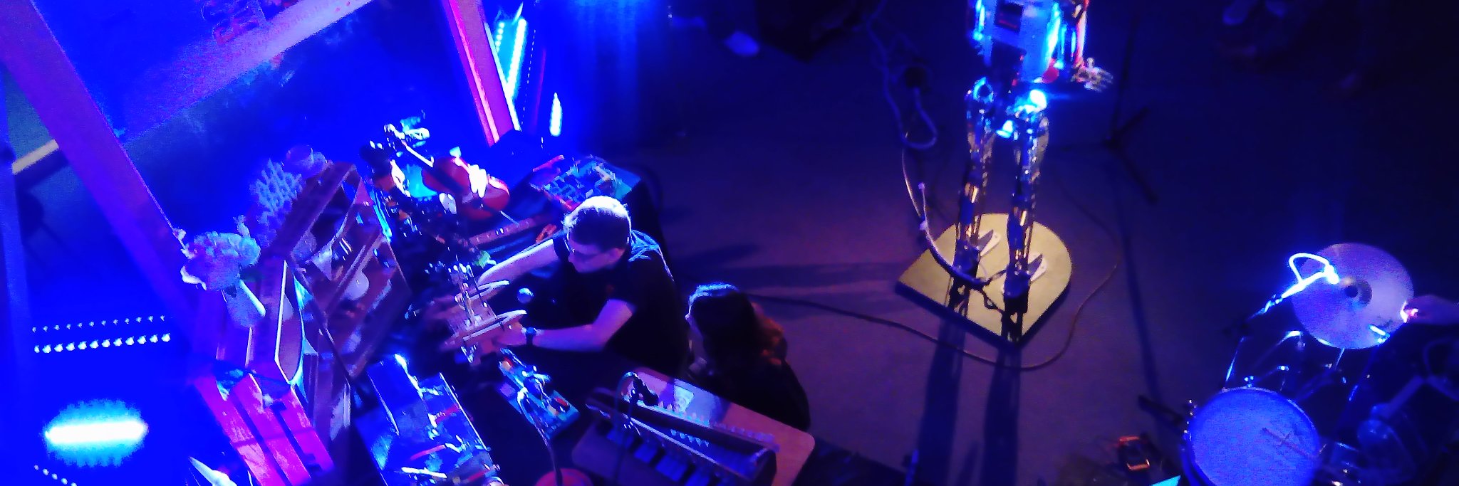 robotsarecoming banner