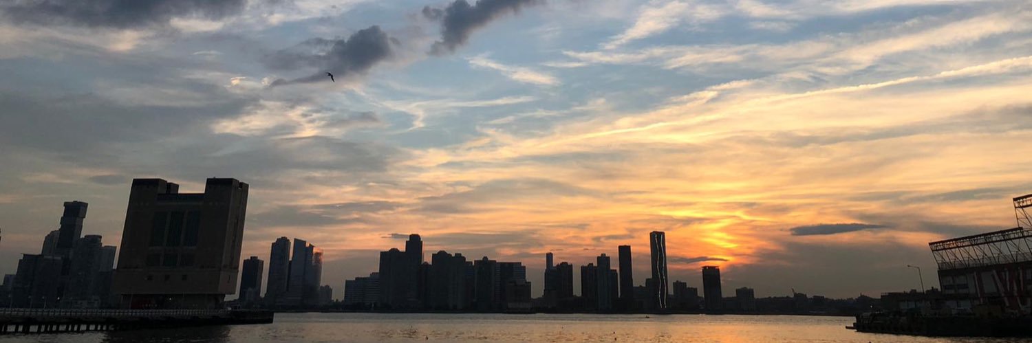 i_chow's profile banner image