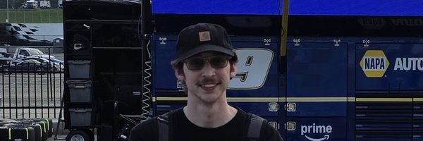 SparklyDaCrow Profile Banner