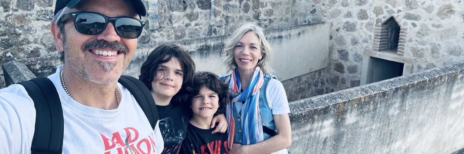 Salvador Laguna Vera banner