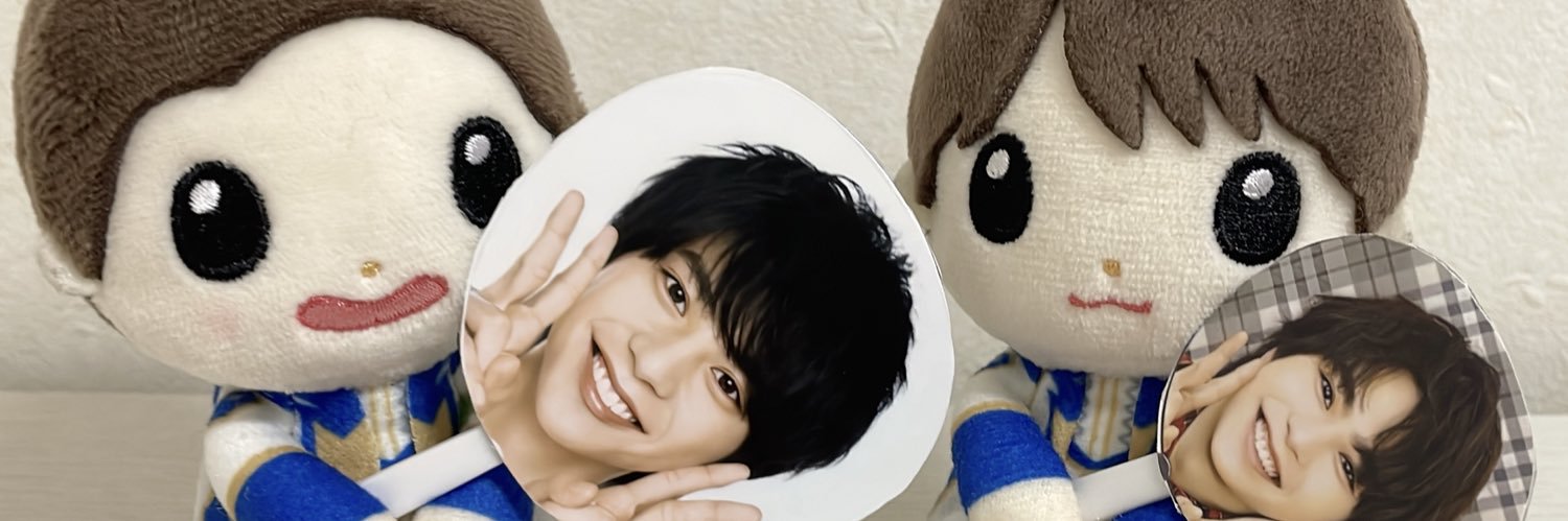 minearose's profile banner image