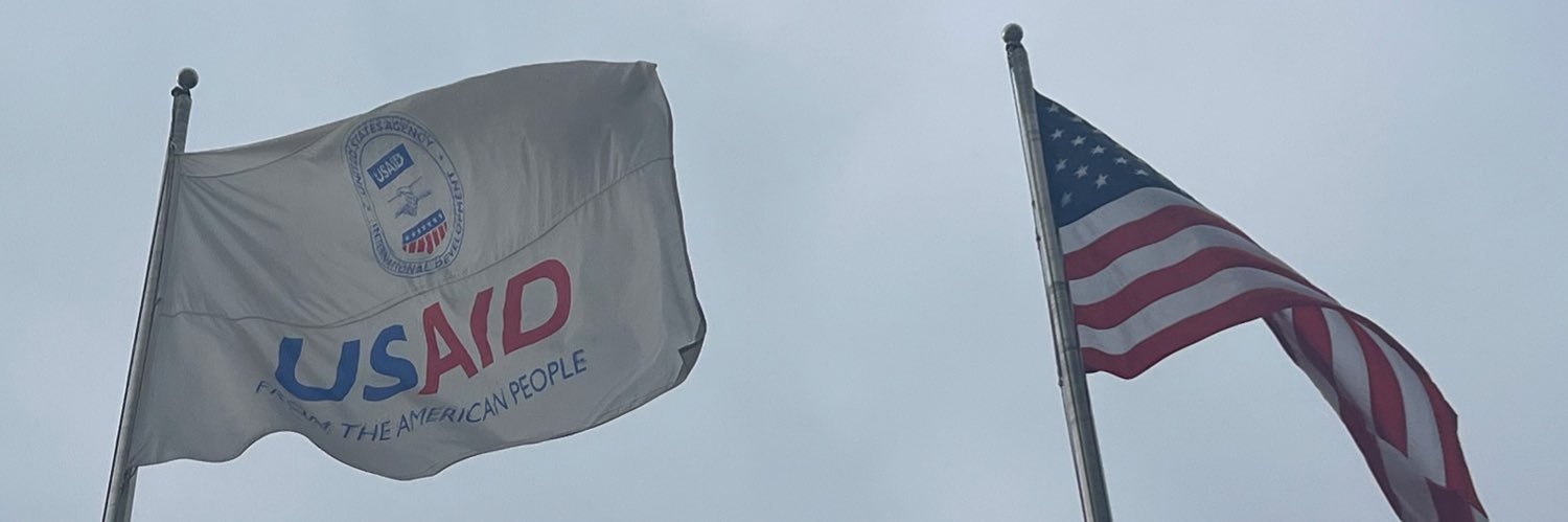drsarariese's profile banner image