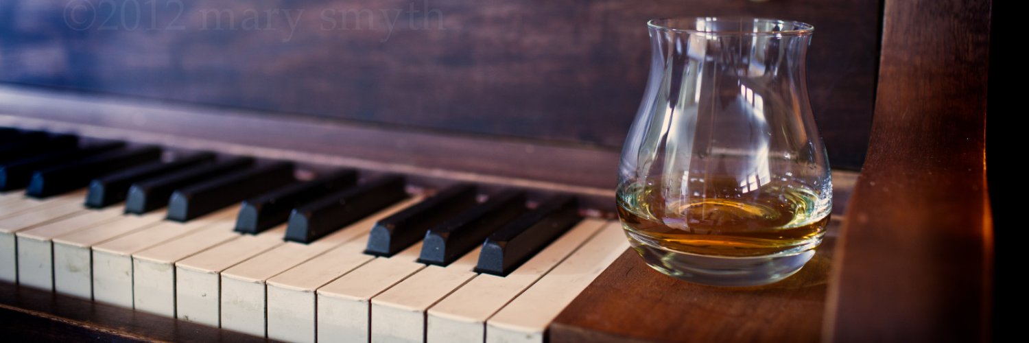 Emil Castro 🎹 banner