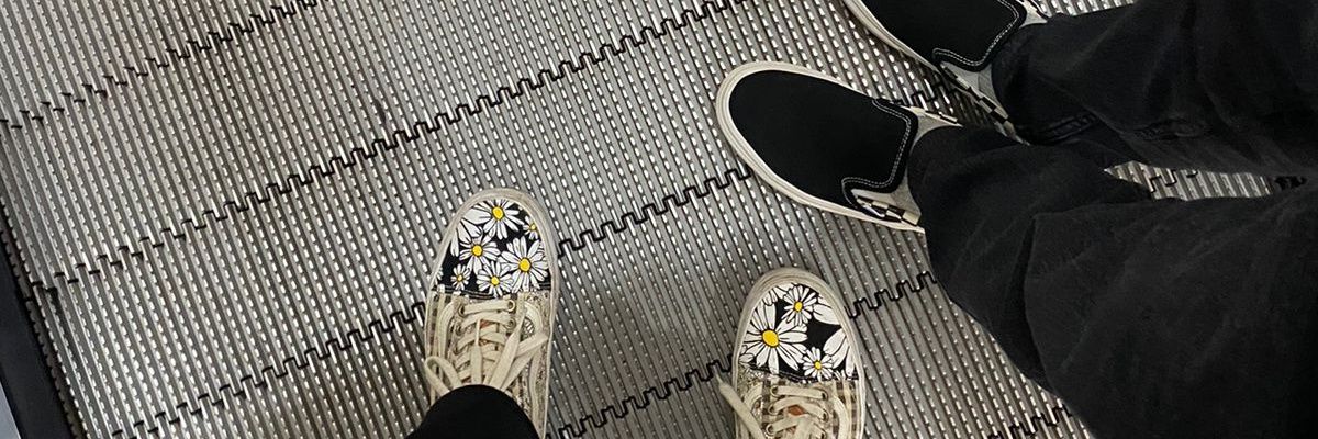 diantridip's profile banner image