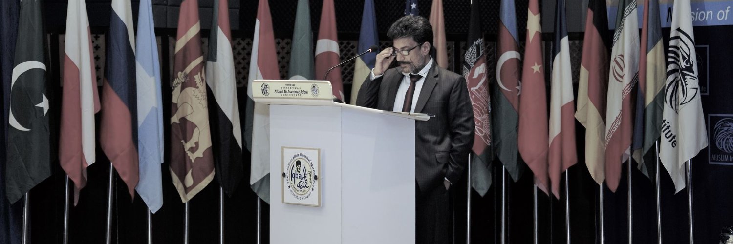 idrisazad's profile banner image