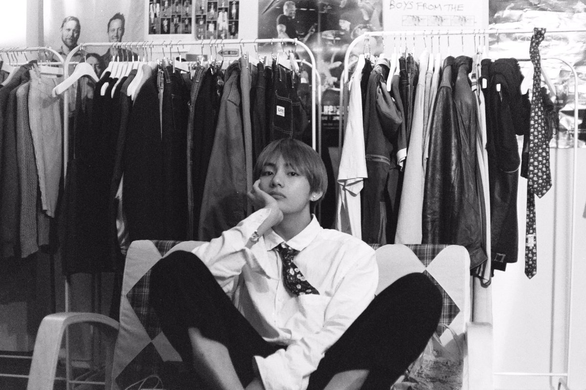 B_angtan_BTS's profile banner image