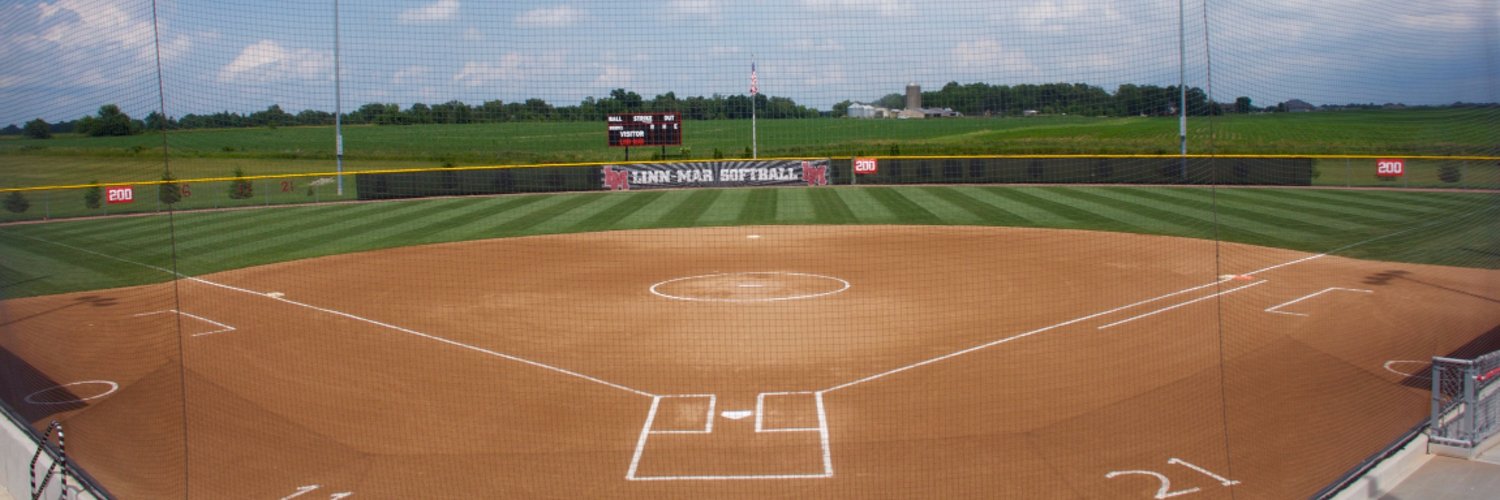 Linn-Mar Softball Profile Banner