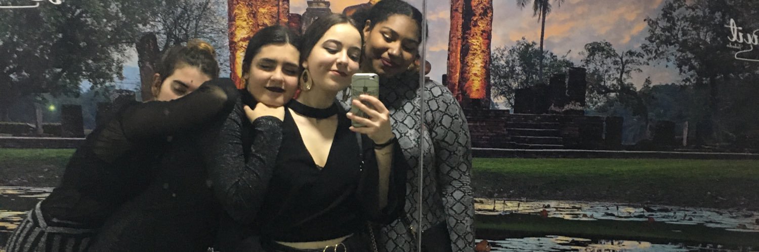 eieneibi_'s profile banner image