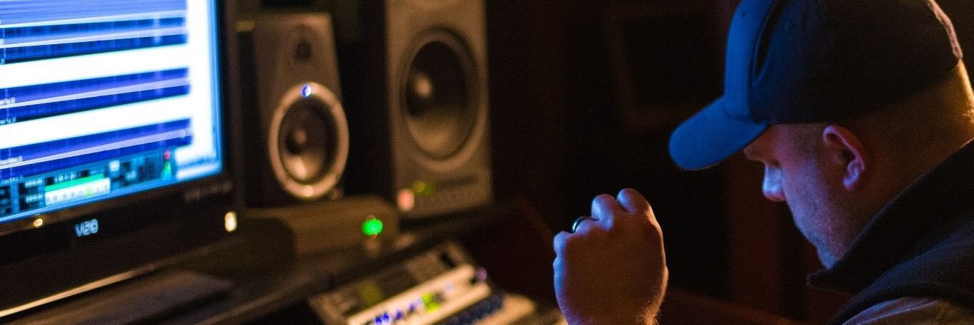 lowbmusic's profile banner image