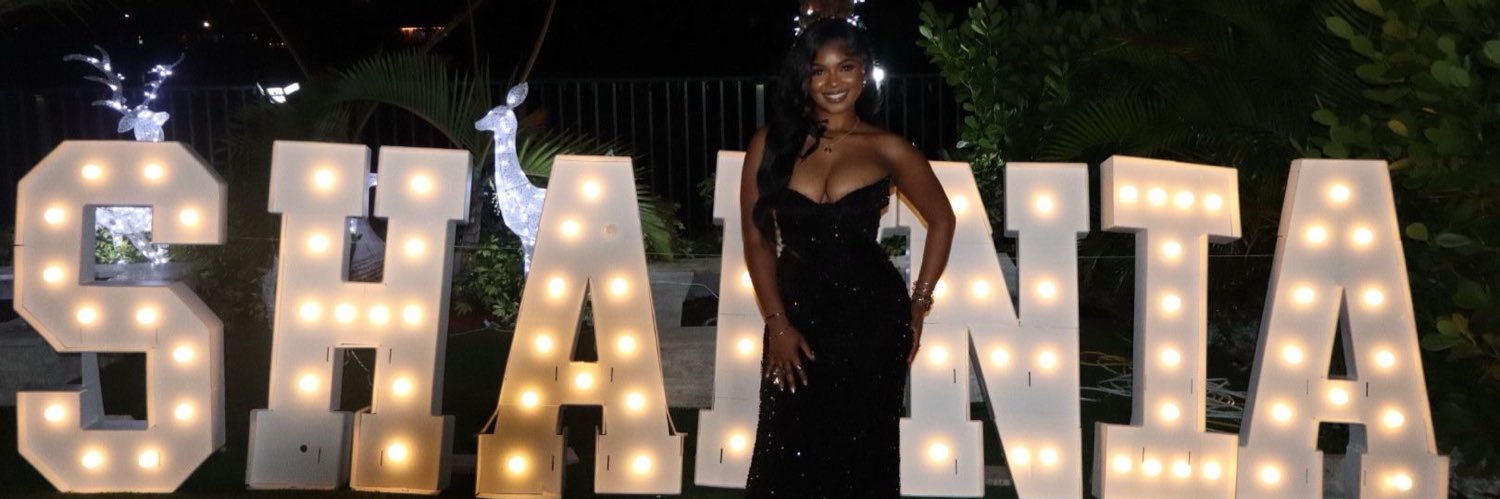 Shannia✨ banner