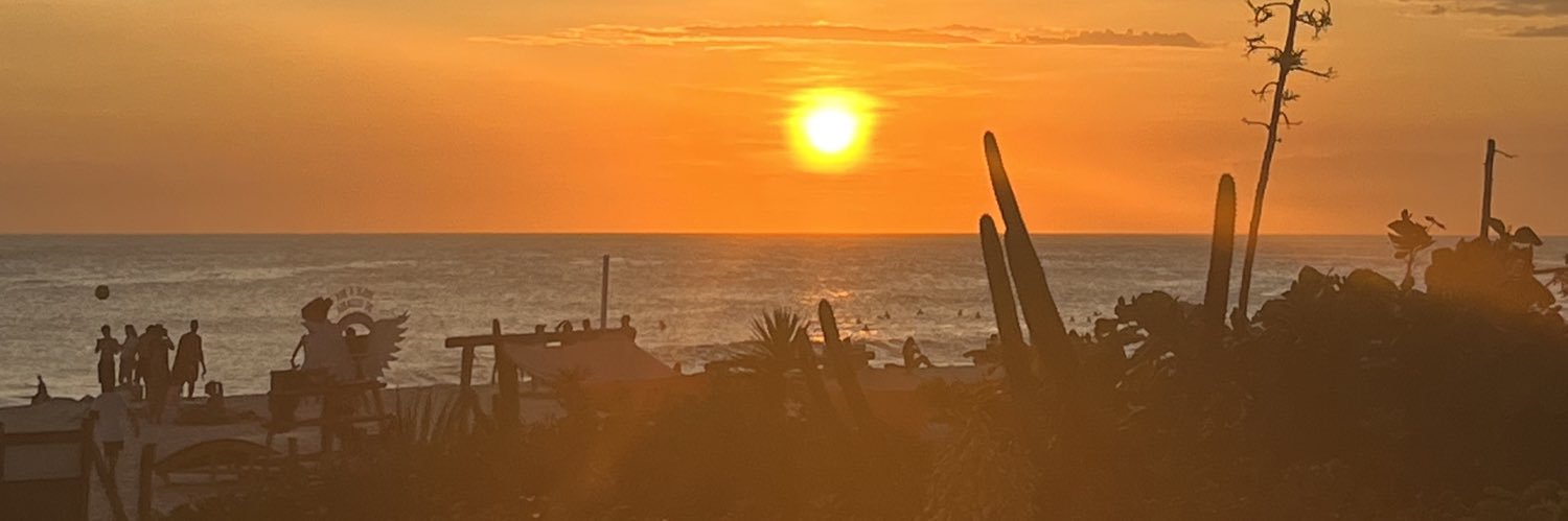 esconoar's profile banner image