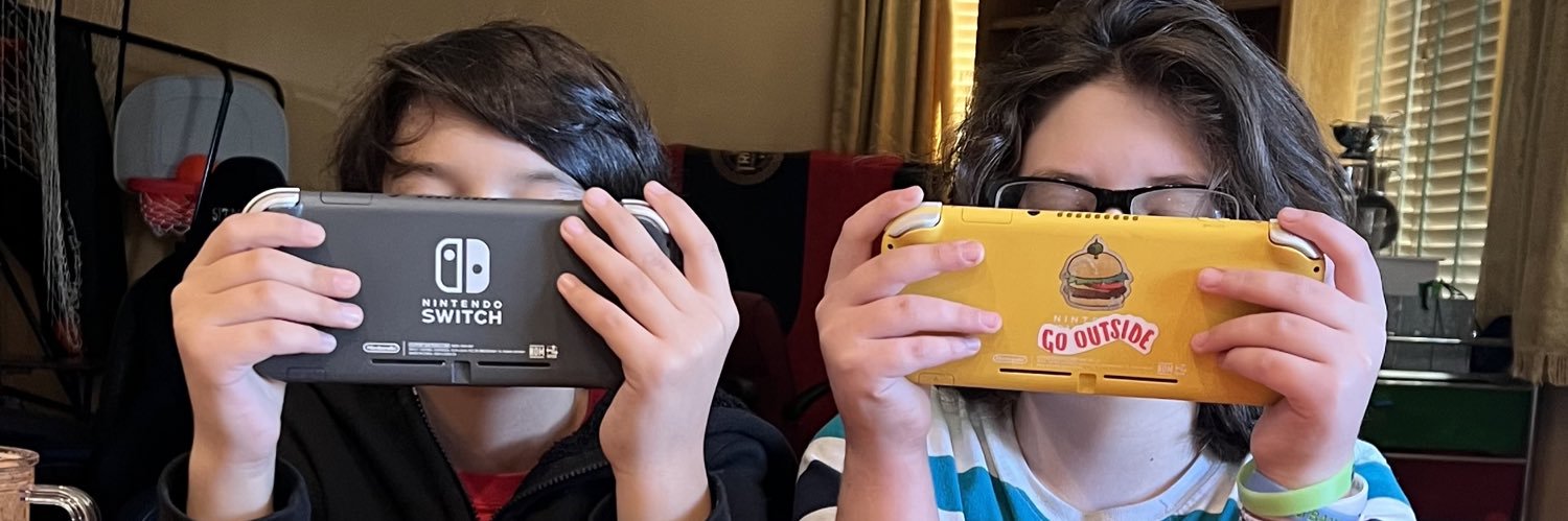 dansierras77's profile banner image