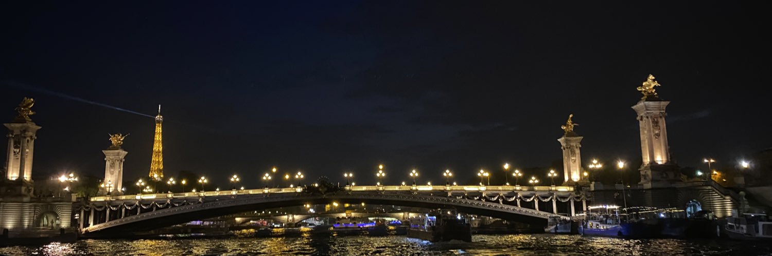 Charol_V's profile banner image