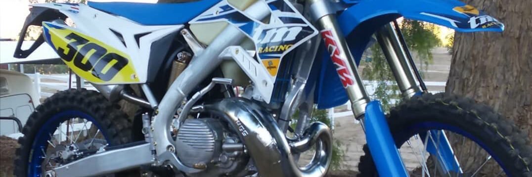 cr500johnny's profile banner image